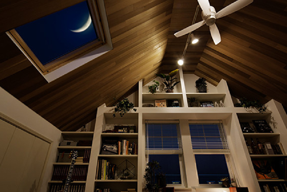 ATTIC FLOOR (2F) Roof Cabin-His